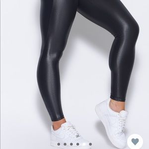 BOMBSHELL SPORTSWEAR GLOSS LEGGINGS